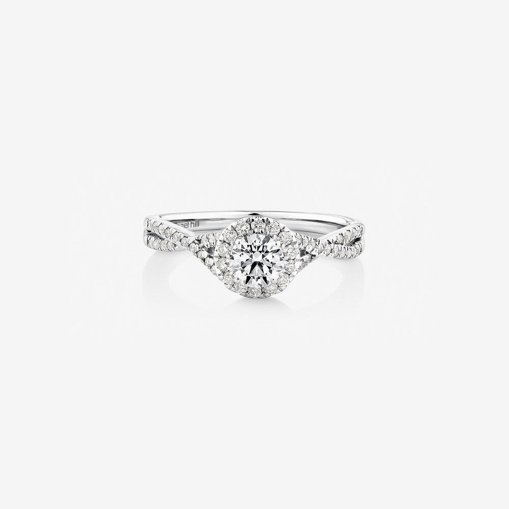 Stunning 0.7 CT Round Moissanite Engagement Ring With Halo & Pave Design 1