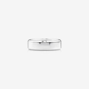 Flat Bevelled Men's Wedding Band in Solid Gold