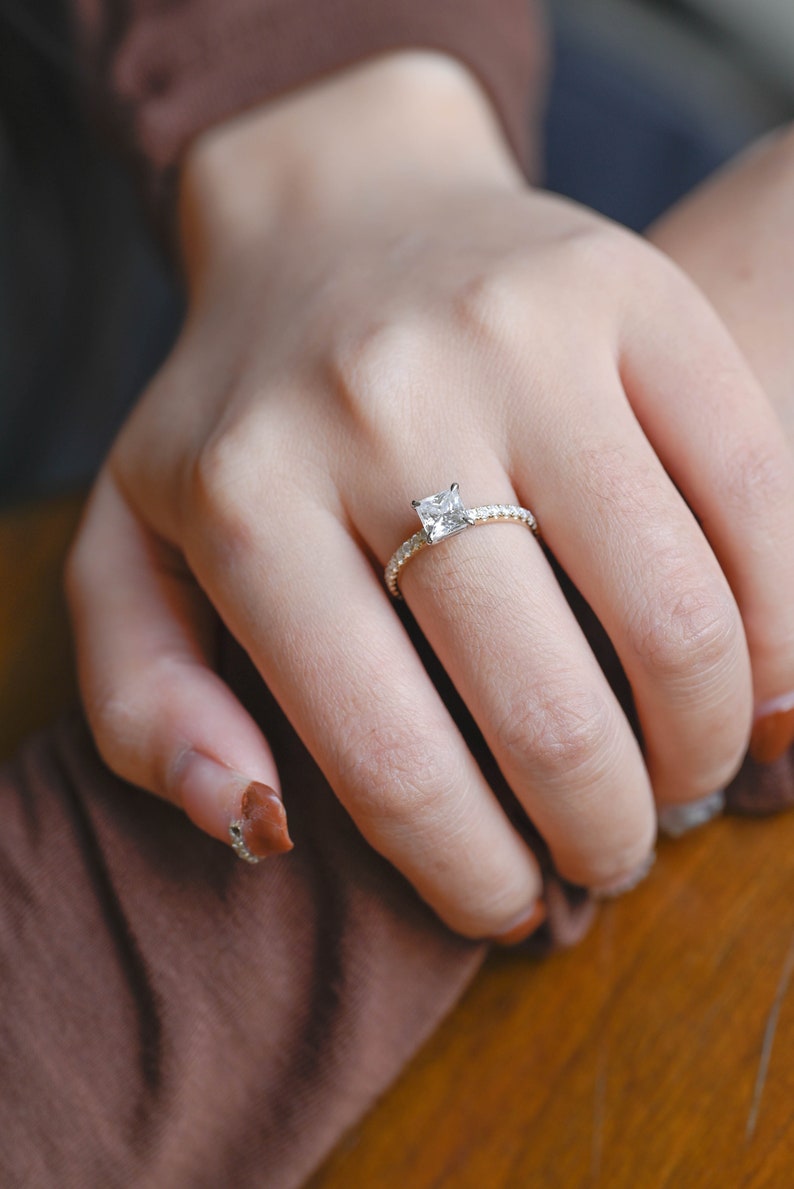 Stunning 0.5 - 1.5 CT Princess Moissanite Engagement Ring with Pave Design 7