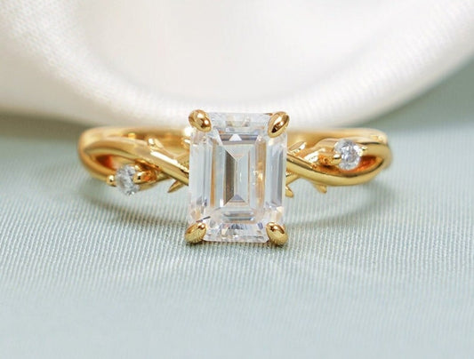 Stunning 1.0 - 2.0 CT Emerald Moissanite Engagement Ring with Twisted Pave Design 1