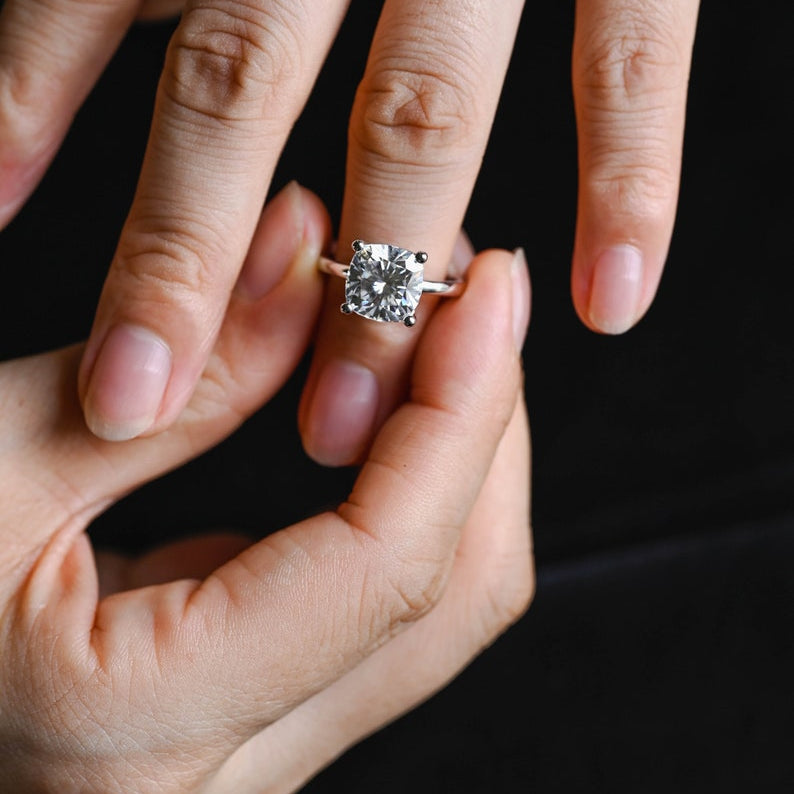 Stunning 1.0 - 2.0 CT Cushion Moissanite Engagement Ring With Solitaire Design 2