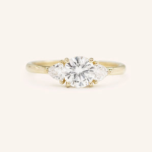 Stunning 1 CT Round Moissanite Engagement Ring With Three Stone Design