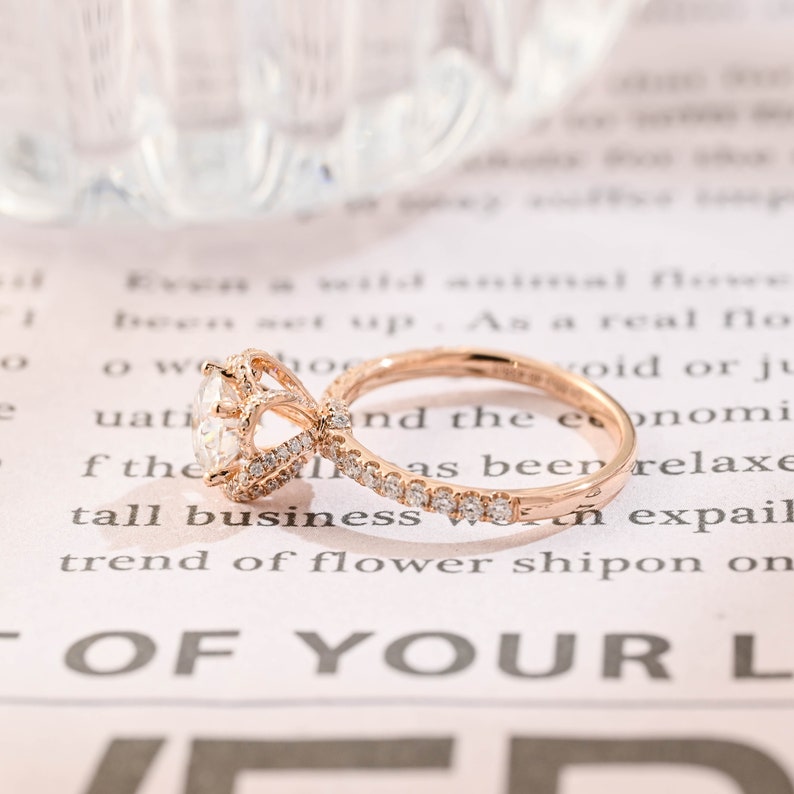 1.0 CT Round Shaped Moissanite Multi-Stone Pave Engagement Ring 5