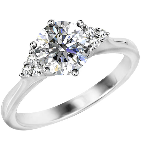 Round Cut Cluster Style Cubic Zirconia in 925 Sterling Silver Ring 2