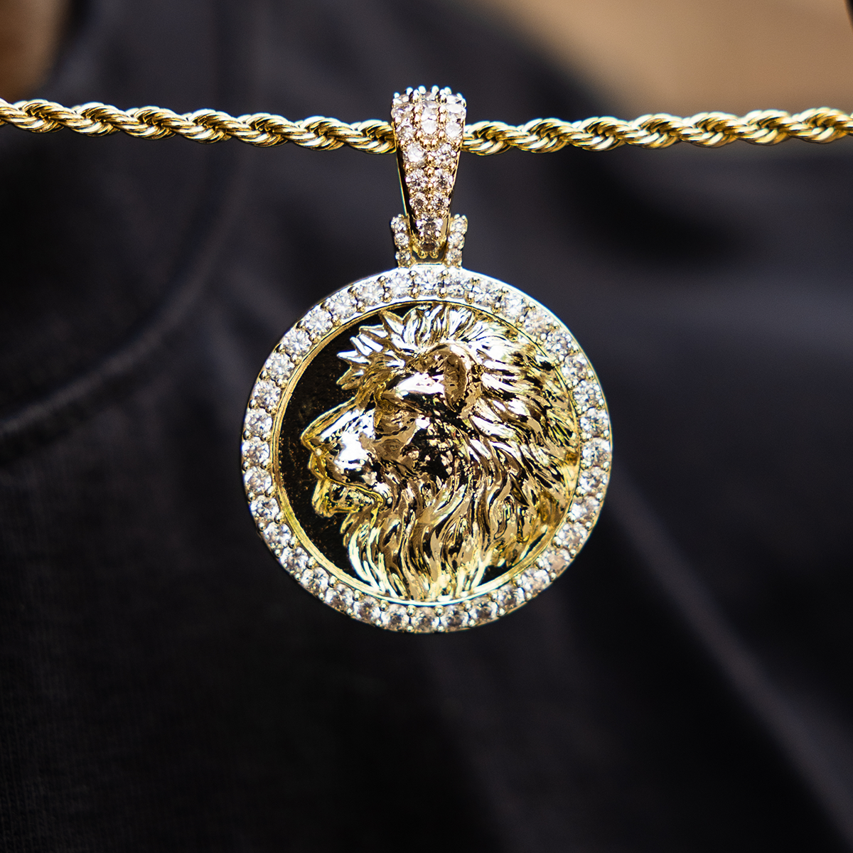 1 CT Round Moissanite Lion Coin Silver Pendant for Him 2
