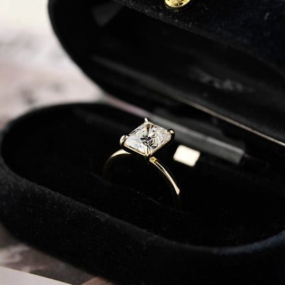 Stunning 3.0 CT Radiant Moissanite Engagement Ring with Solitaire Design 7