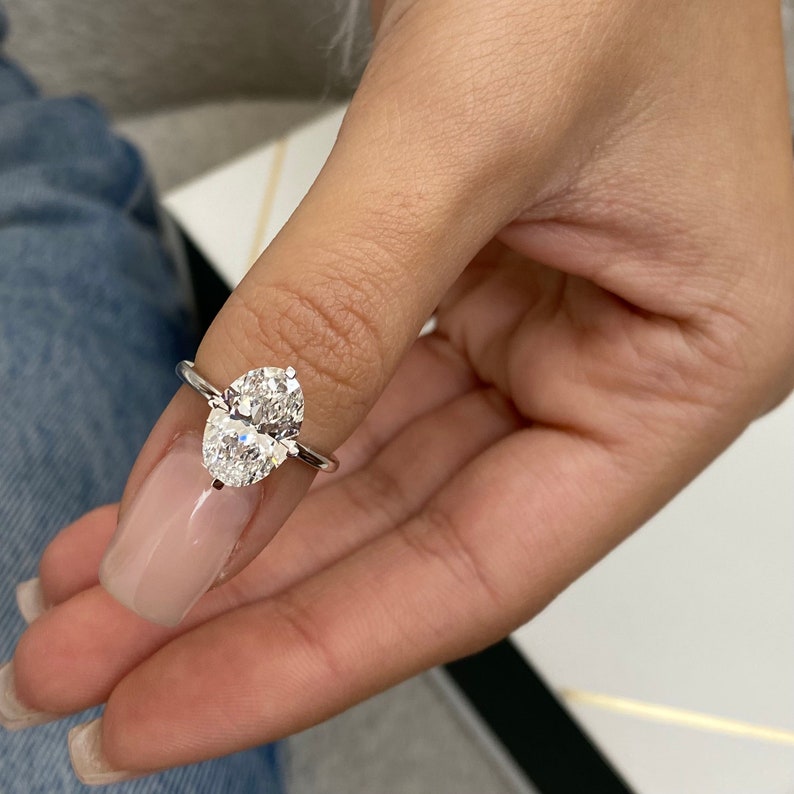 Stunning 3.0 CT Oval Moissanite Engagement Ring with Solitaire Designs 5