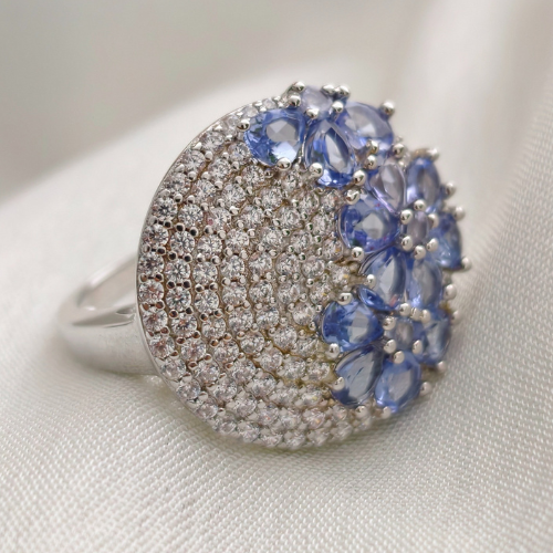 6.5 CT Round Floral Cluster Style Lavender-Blue Tanzanite Ring 2
