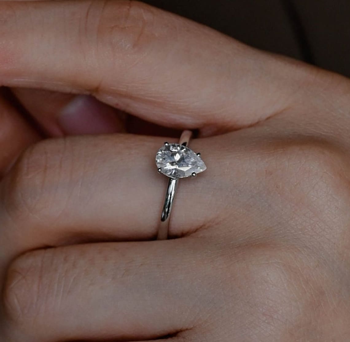 Stunning 2.0 CT Pear Moissanite Engagement Ring with Solitaire Design 10