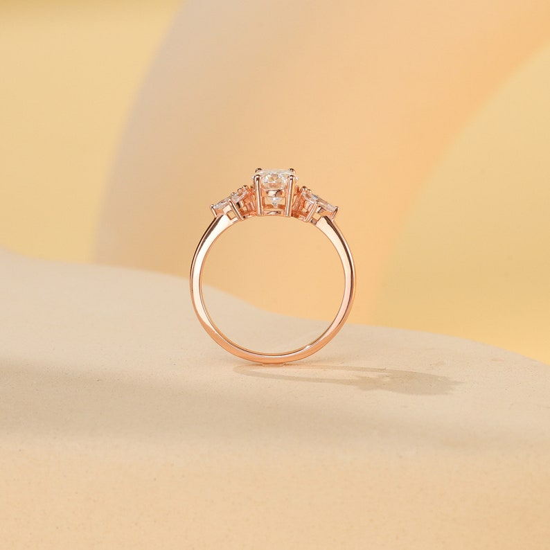 Stunning 2.0 CT Oval Shape Moissanite Engagement Ring with Cluster Design 4