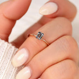 Stunning 0.75 CT Emerald Moissanite Engagement Ring With Solitaire Design 7