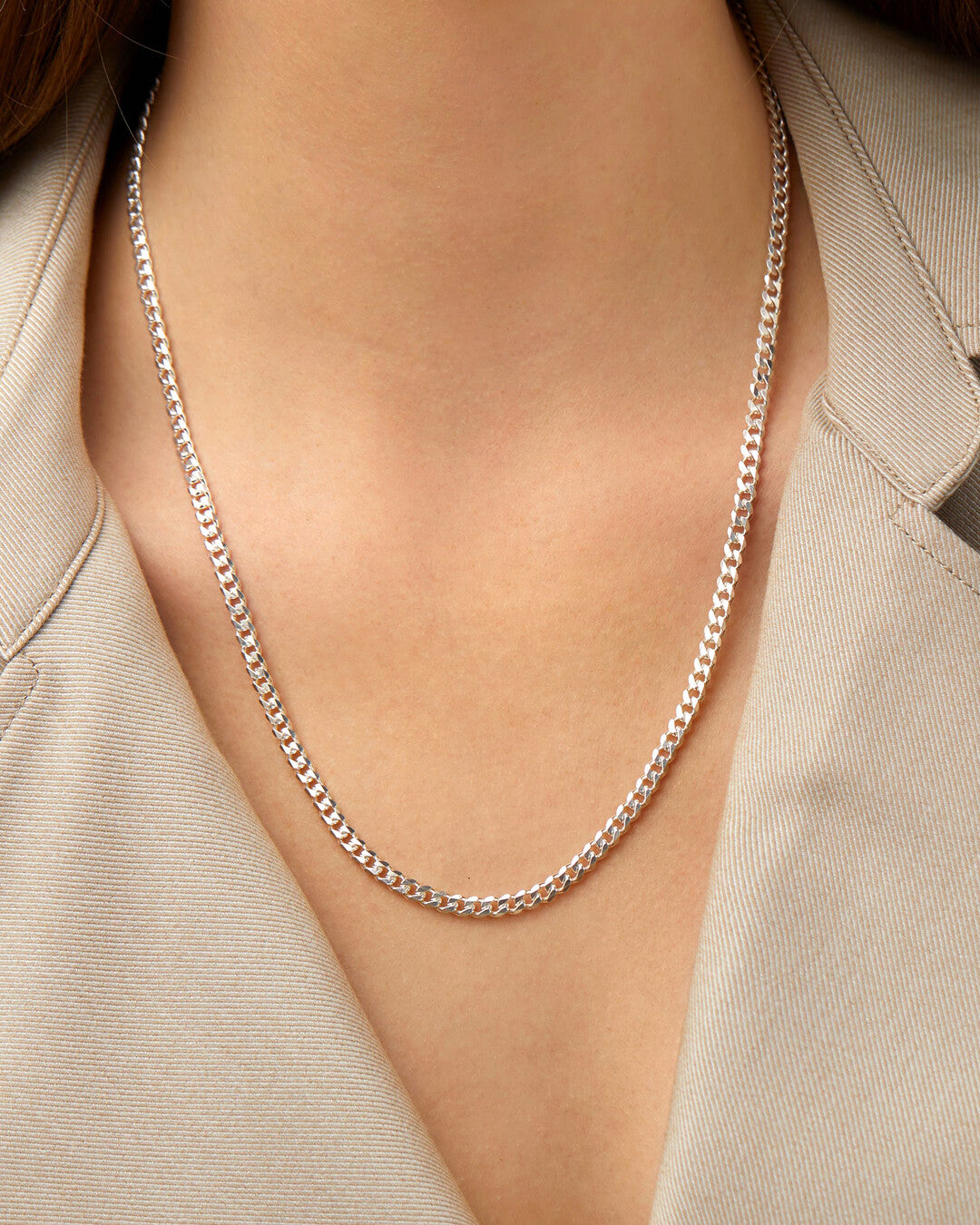 Round Cut Cubic Zirconia in 925 Sterling Silver Necklace 4