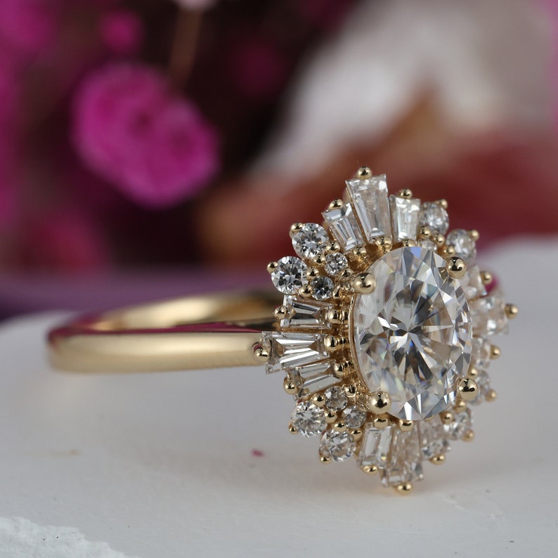 Stunning 1.0 CT Oval Cut Moissanite Engagement Ring with Cluster Halo Design 2