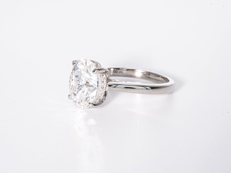 Stunning 4.0 CT Oval Shape Moissanite Engagement Ring with Hidden Halo Design 5