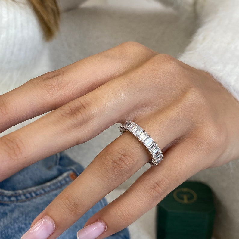 Classic 4.86 TCW Emerald Moissanite Stones Full Eternity Wedding Bands 2