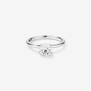 Stunning 1.0 CT Round Moissanite Solitaire Design Engagement Ring