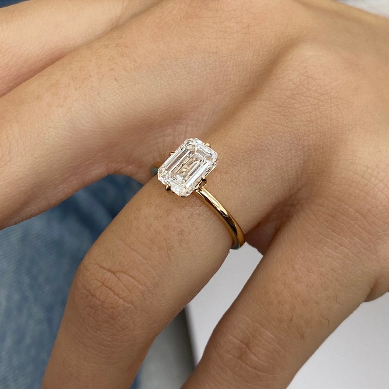 Stunning 3.0 CT Emerald Cut Moissanite Engagement Ring with Solitaire Design 6