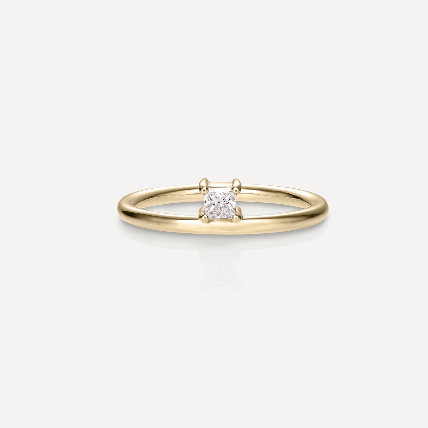 Stunning 0.20 CT Princess Moissanite Engagement Ring with Solitaire Design 1