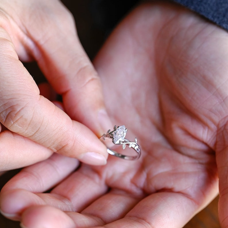 Stunning 1.0 - 2.0 CT Marquise Moissanite Engagement Ring with Solitaire Design 2