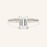Stunning 1 CT Emerald Moissanite Engagement Ring With Solitaire Design 4