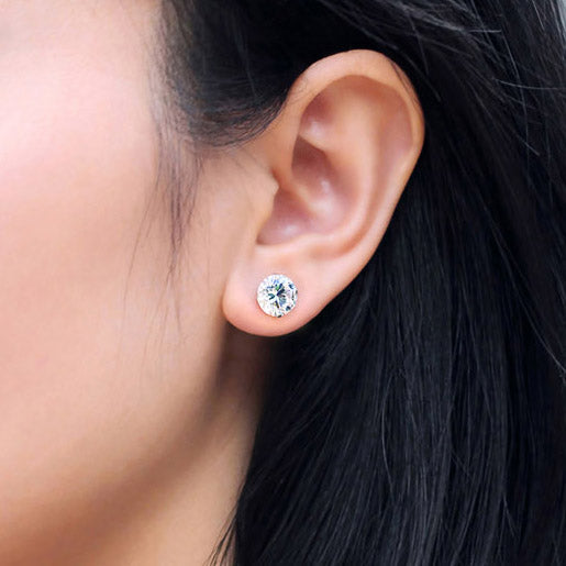 Round Cut Cubic Zirconia in 925 Sterling Silver Earrings 3
