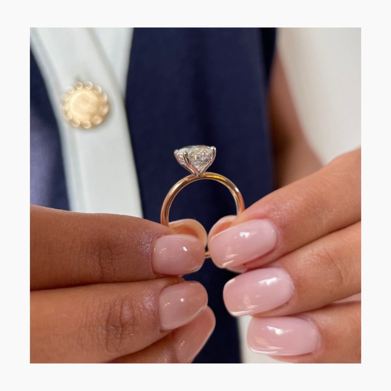 Stunning 2.5 CT Oval Moissanite Engagement Ring in Hidden Halo Design 3