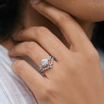 Stunning 0.20 CT Round Moissanite Stones Curved Wedding Bands 4