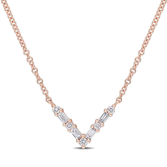 Round Cut Cubic Zirconia in 925 Sterling Silver Necklace 1