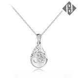 Round Cut Cubic Zirconia in 925 Sterling Silver Necklace 1
