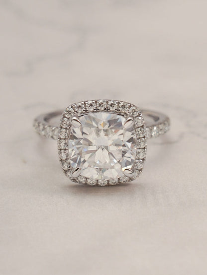 Stunning 1.0 - 2.0 CT Cushion Moissanite Engagement Ring with Pave & Halo Design 1