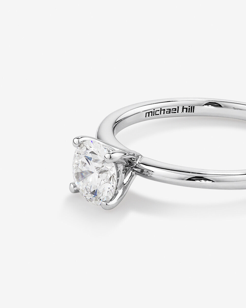Stunning 0.7 CT Round Moissanite Solitaire Design Engagement Ring 5