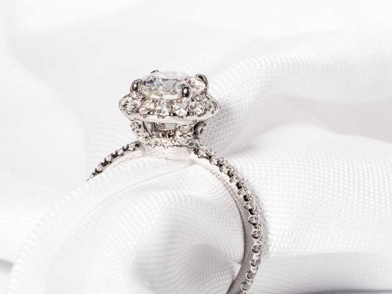 Stunning 1.0 CT Round Shape Moissanite Engagement Ring with Halo & Pave Design 7