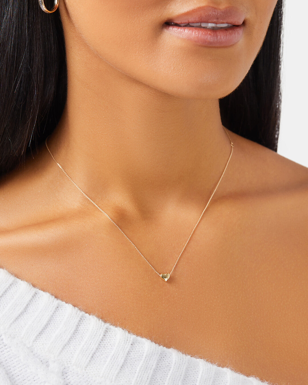 Round Cut Cubic Zirconia in 925 Sterling Silver Necklace 2