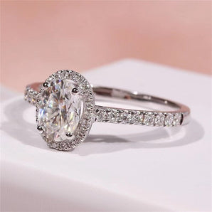 Stunning 1.0 CT Oval Cut Moissanite Engagement Ring with Halo & Pave Design