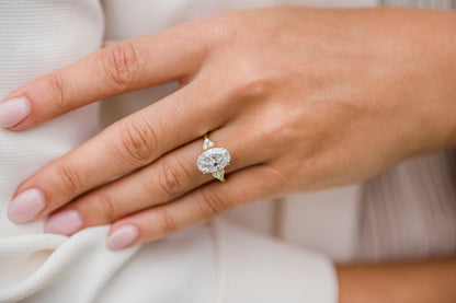 4.0 CT Oval Moissanite Ring Featuring Cluster Style 7
