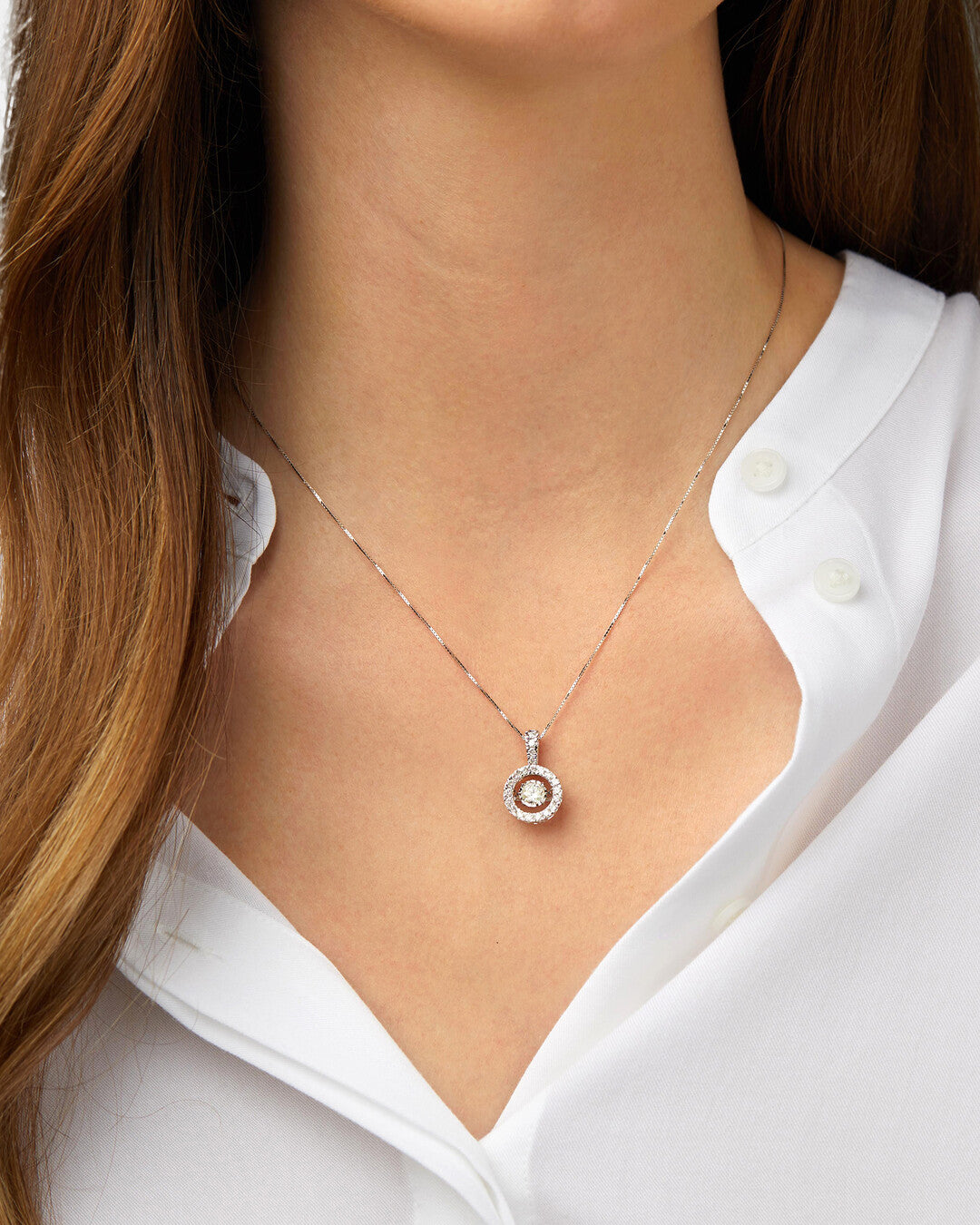 Round Cut Cubic Zirconia in 925 Sterling Silver Necklace 3