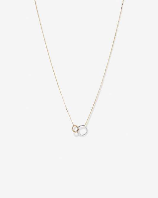 Round Cut Cubic Zirconia in 925 Sterling Silver Necklace 1