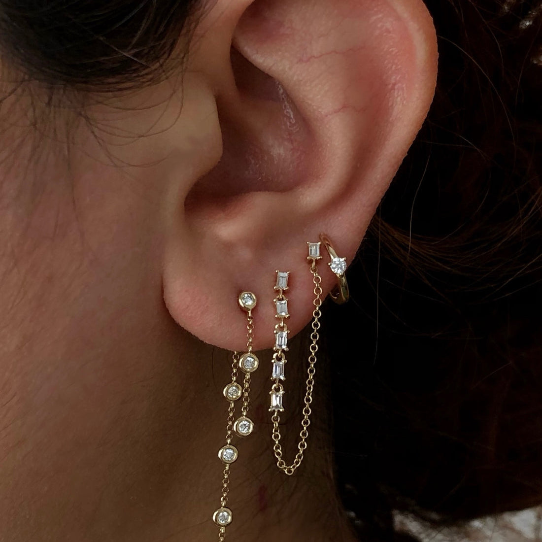 0.10 TCW Round Cut Moissanite Hoops Earrings in Gold 2