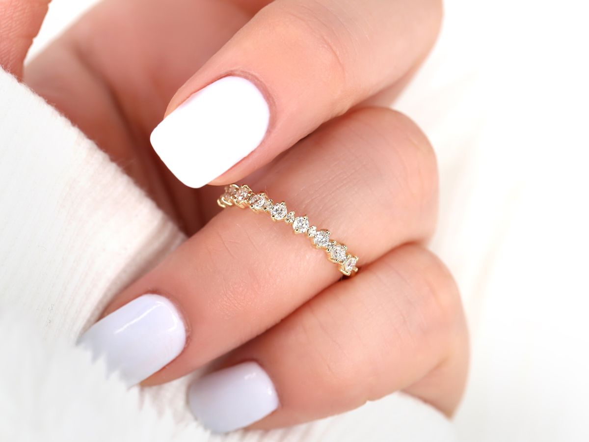 Stunning 0.35 TCW Round Moissanite Stones Half Eternity Wedding Bands 4