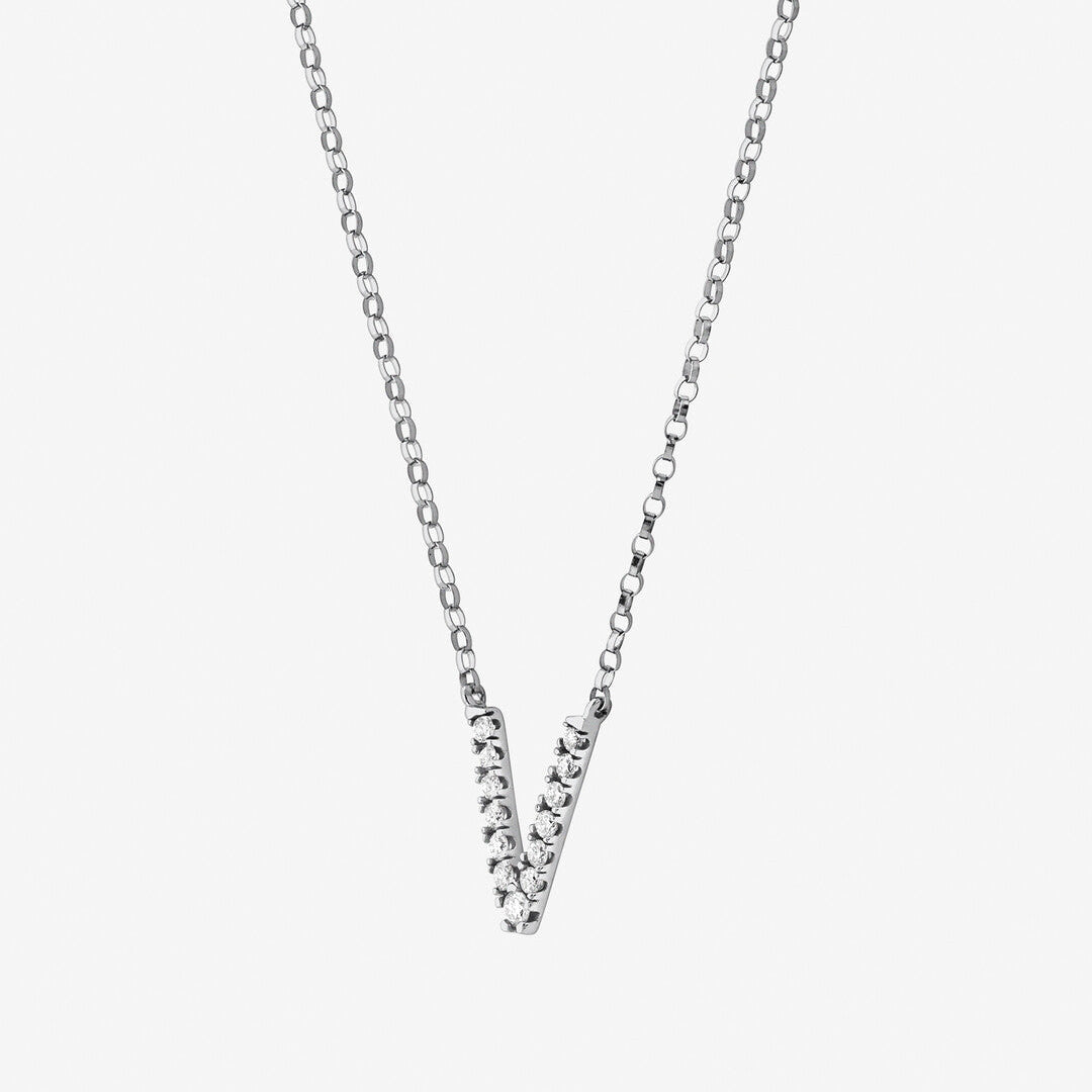 Round Cut Cubic Zirconia in 925 Sterling Silver Necklace 2