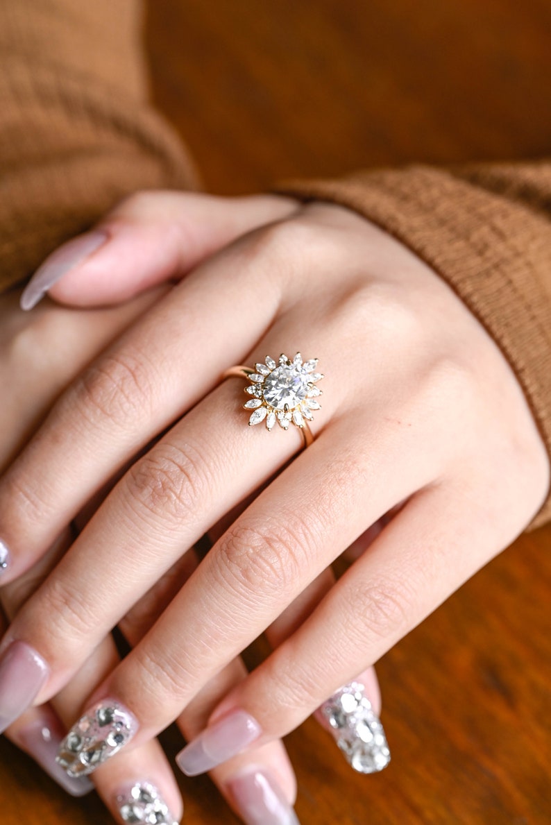 Stunning 1.0 - 2.0 CT Oval Moissanite Engagement Ring with Halo Design 4