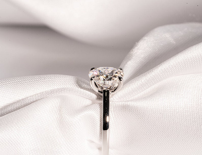 Classic 2.0 CT Oval Moissanite Engagement Ring with Solitaire Design 8