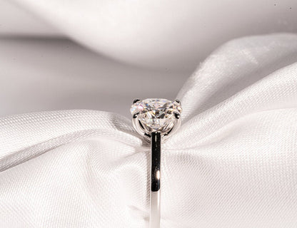 Classic 2.0 CT Oval Moissanite Engagement Ring with Solitaire Design 8
