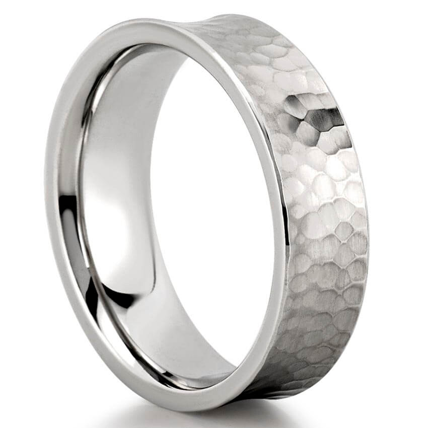 Classic Hammered Wedding Band for Men's in Solid Gold 4