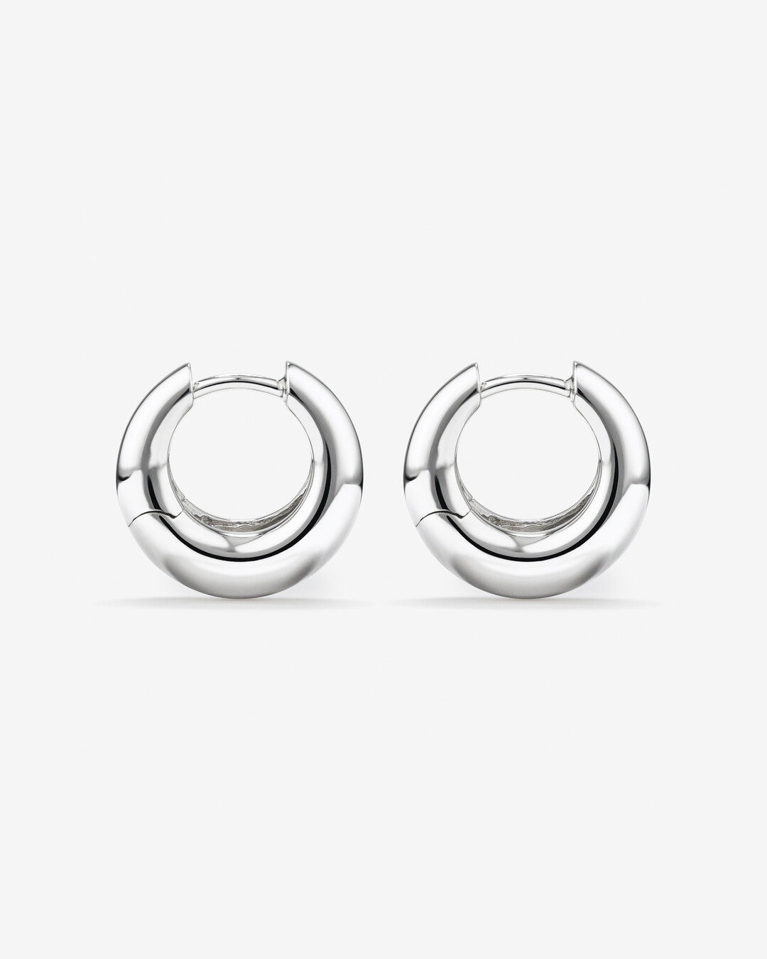 Round Cut Cubic Zirconia in 925 Sterling Silver Earrings 3