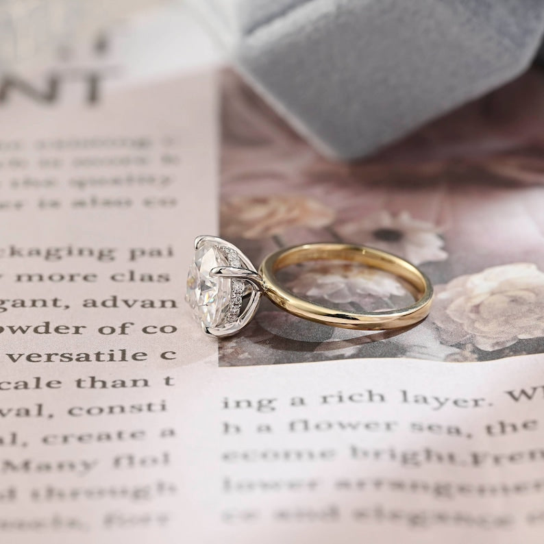 Stunning 3.0 CT Round Moissanite Engagement Ring with Hidden Halo Design 4