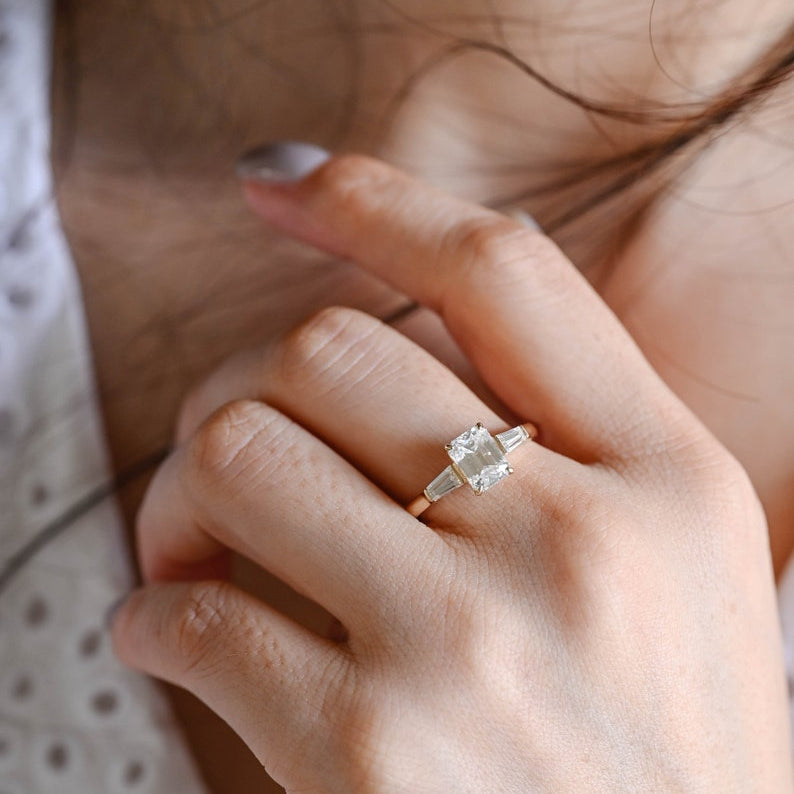 Stunning 1.0 - 2.0 CT Emerald Moissanite Engagement Ring with Three Stone Design 2