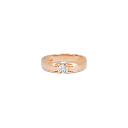 Delicate Moissanite Men's Wedding Band with Round Cut Stones in Solid Gold 1