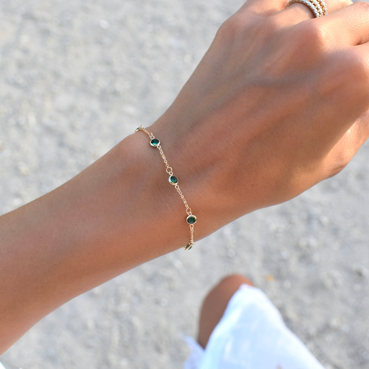 1.75 TCW Round Emerald Lab Made Diamond-May Birthstone Chain Bracelet 2