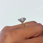 Stunning 5.23 CT Oval Moissanite Engagement Ring with Solitaire Design 3